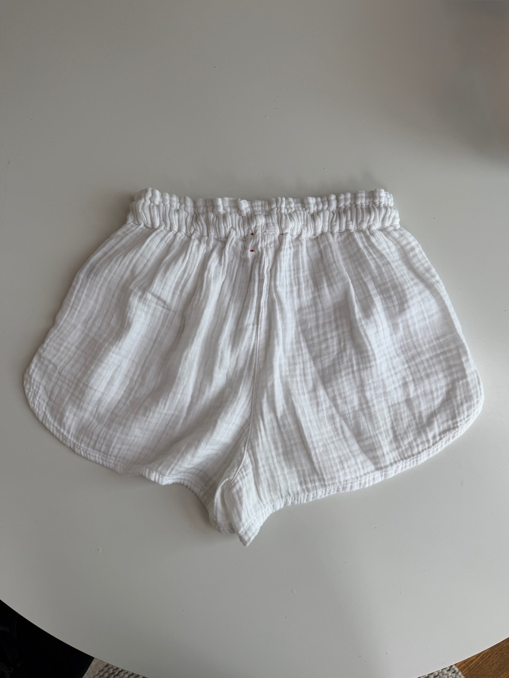 Xirena Starla Cotton Gauze Shorts — White, XS - Picture 3 of 5